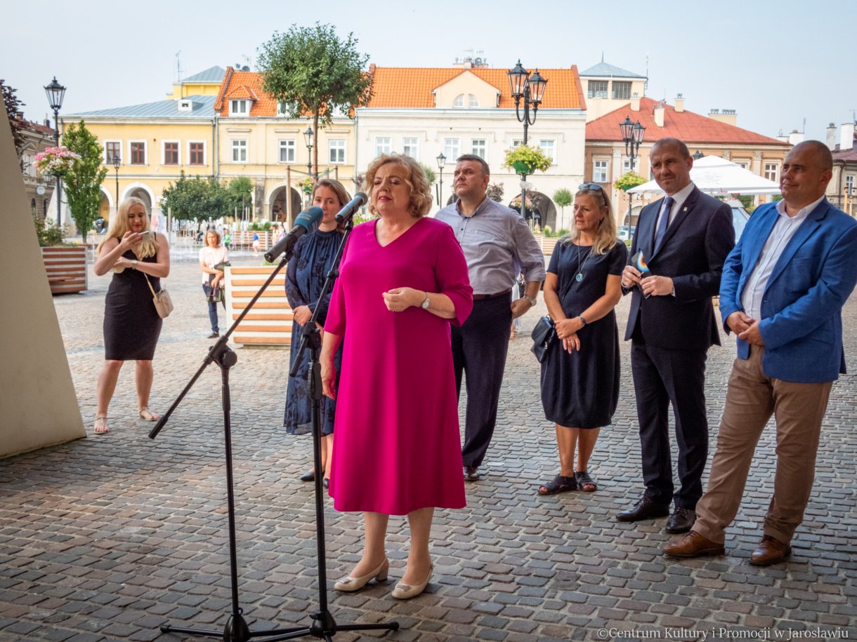 Podkarpacki Szlak Filmowy - otwarcie wystaw plenerowych