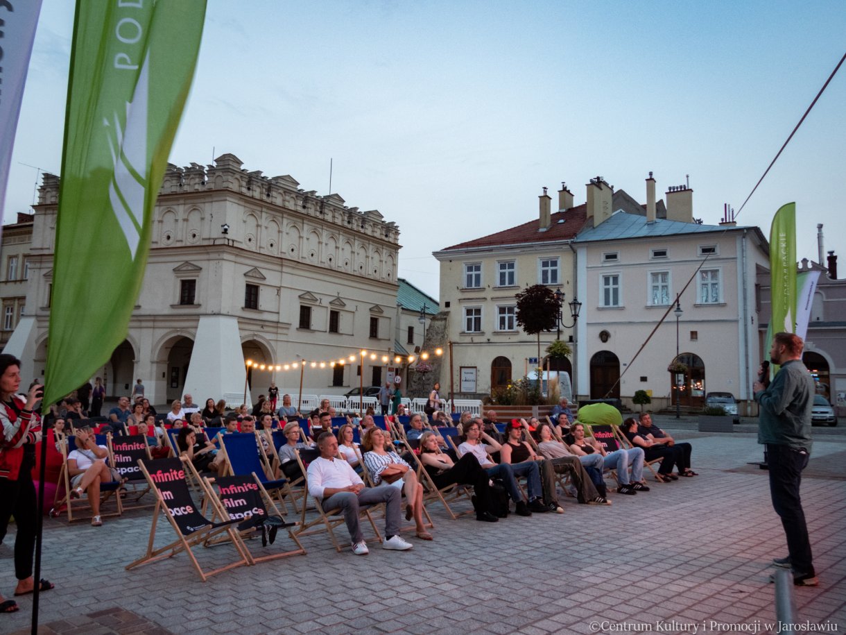 uczestnicy podkarpackiego szlaku filmowego