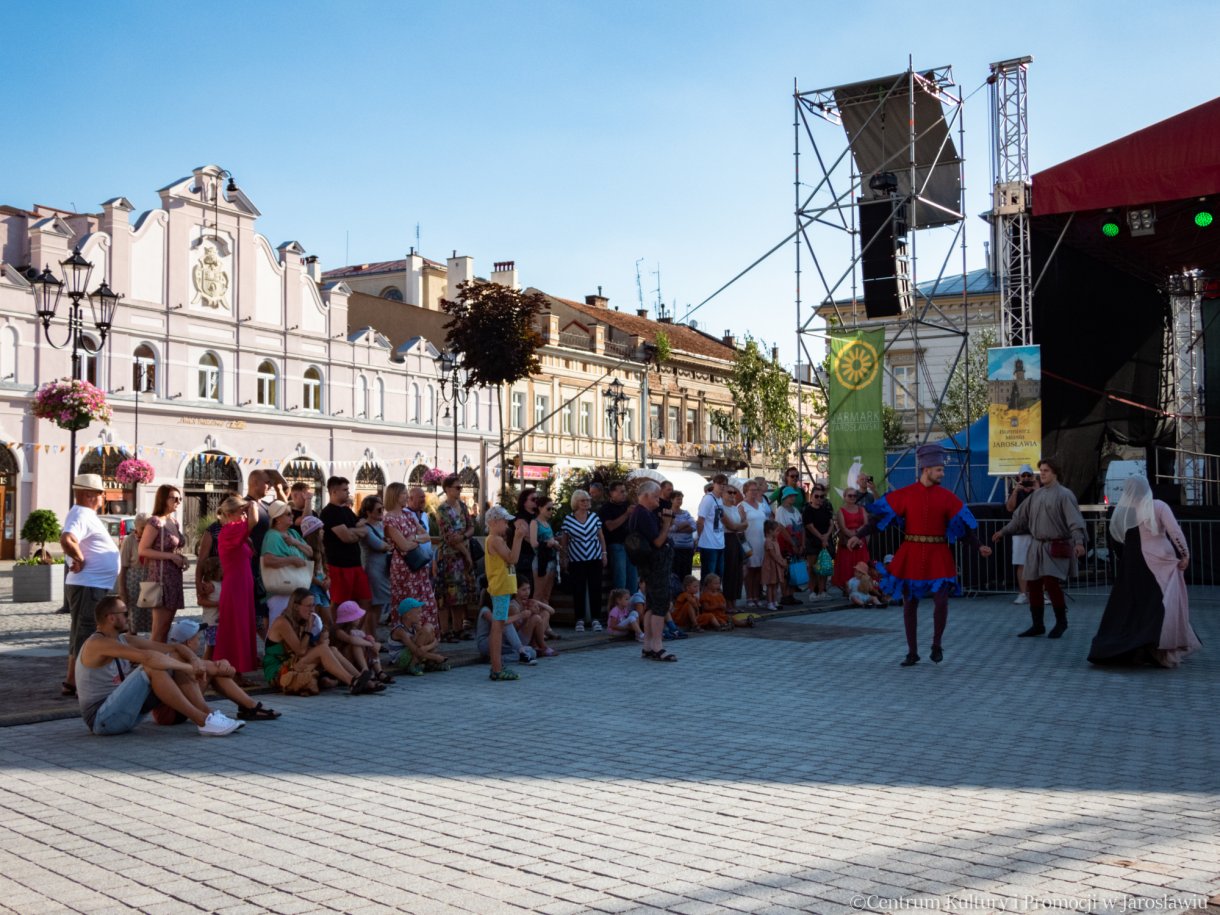 korowód Jarmarku Jarosławskiego 2023