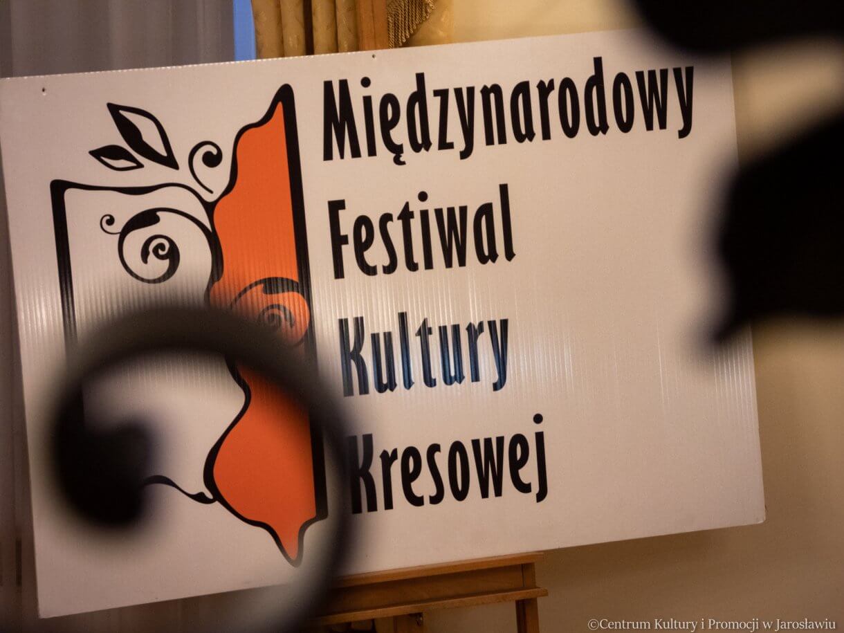 Międzynarodowy Festiwal Kultury Kresowej - tablica