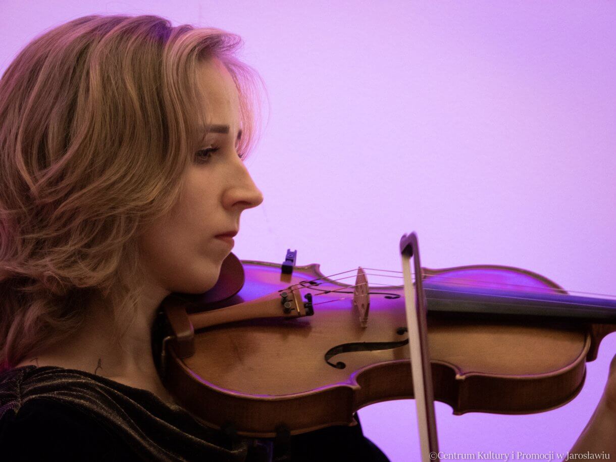 Małgorzata Wybraniec podczas koncertu w ramach XIV MFKK