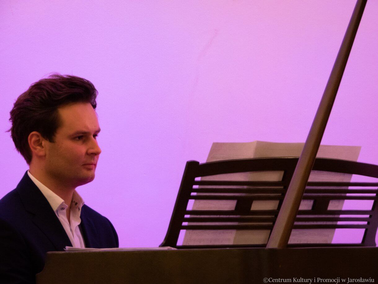 Łukasz Stanisławczy podczas koncertu w ramach XIV MFKK