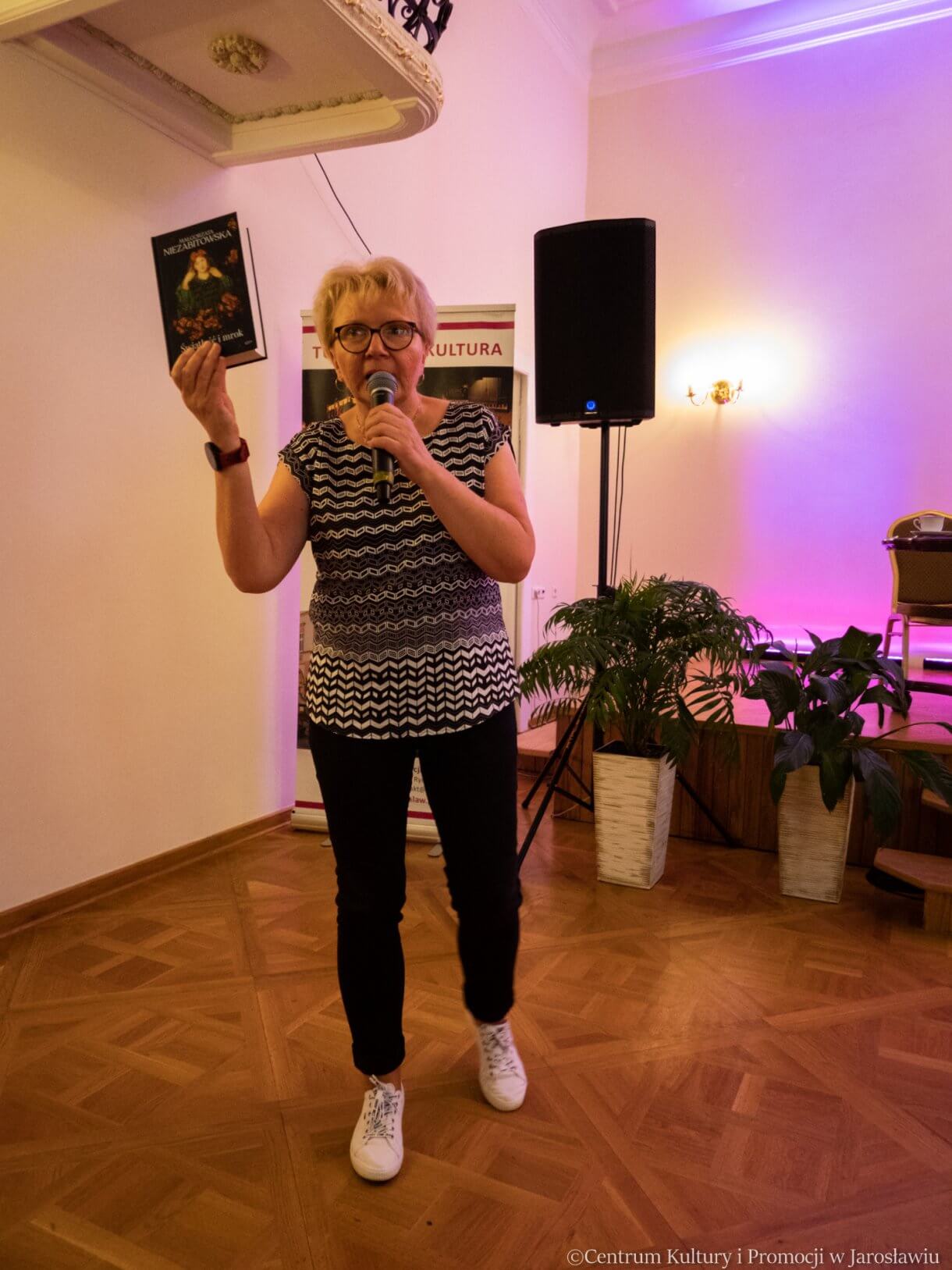 Elżbieta Rusinko - promocja ksiązki Małgorzaty Niezabitowskiej