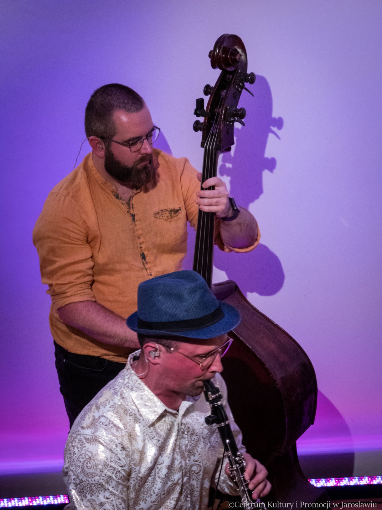 członkowie zespołu OPA CUPA podczas występu w ramach XIV MFKK