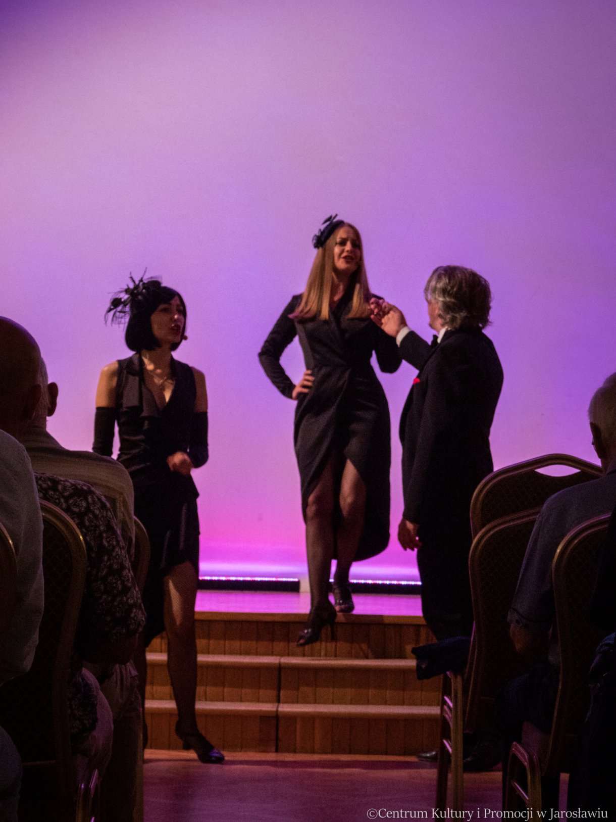 Lwowski Kabaret CZwarta Rano podczas występu w ramach XIV MFKK