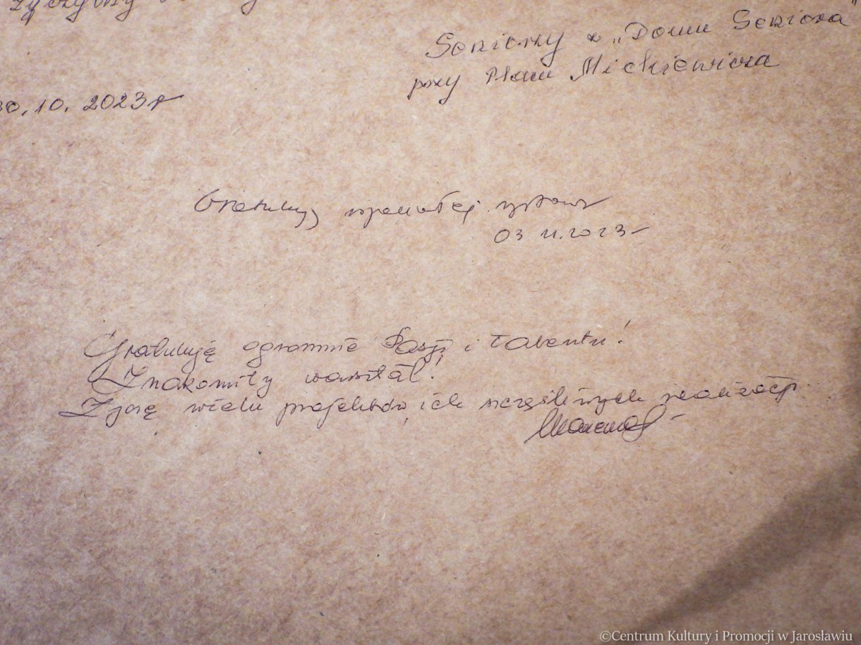 wpis w księdze pamiątkowej wystawy 