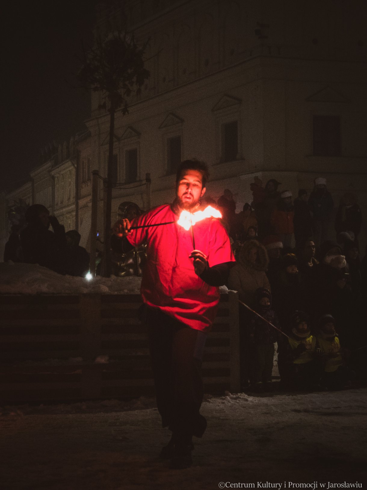 świąteczny pokaz ognia Jarmark Bozonarodzeniowy 2023