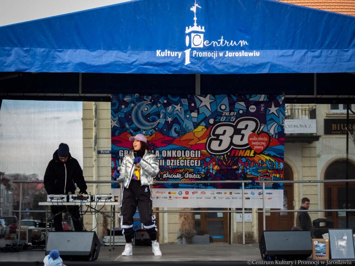 33. Finał WOŚP licytacja na scenie