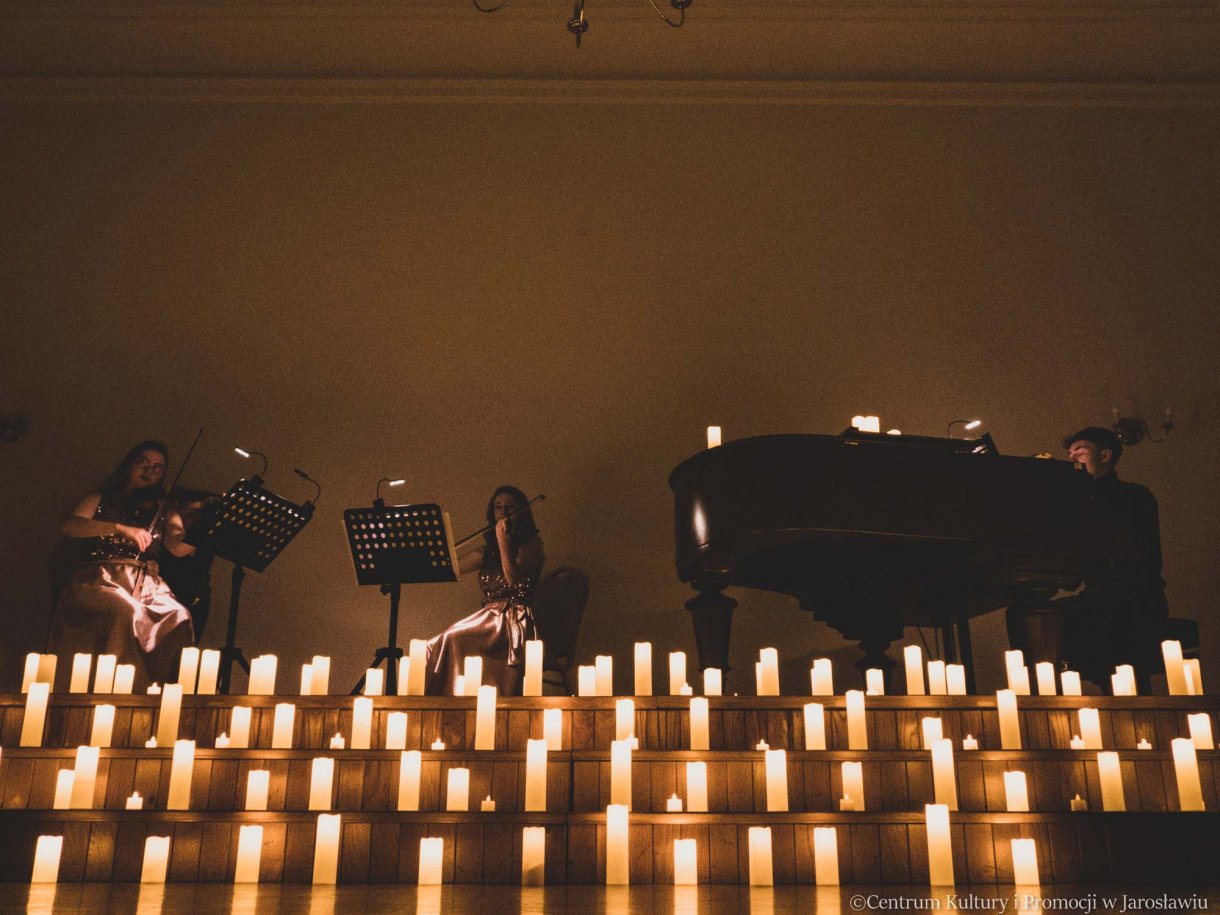 Festiwal Muzyki Fortepianowej im. Marii Turzańskiej / CandleLight Trio
