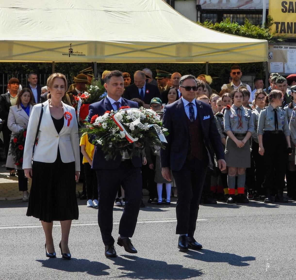 Święto Narodowe Trzeciego Maja - złożenie kwiatów przez delegacje