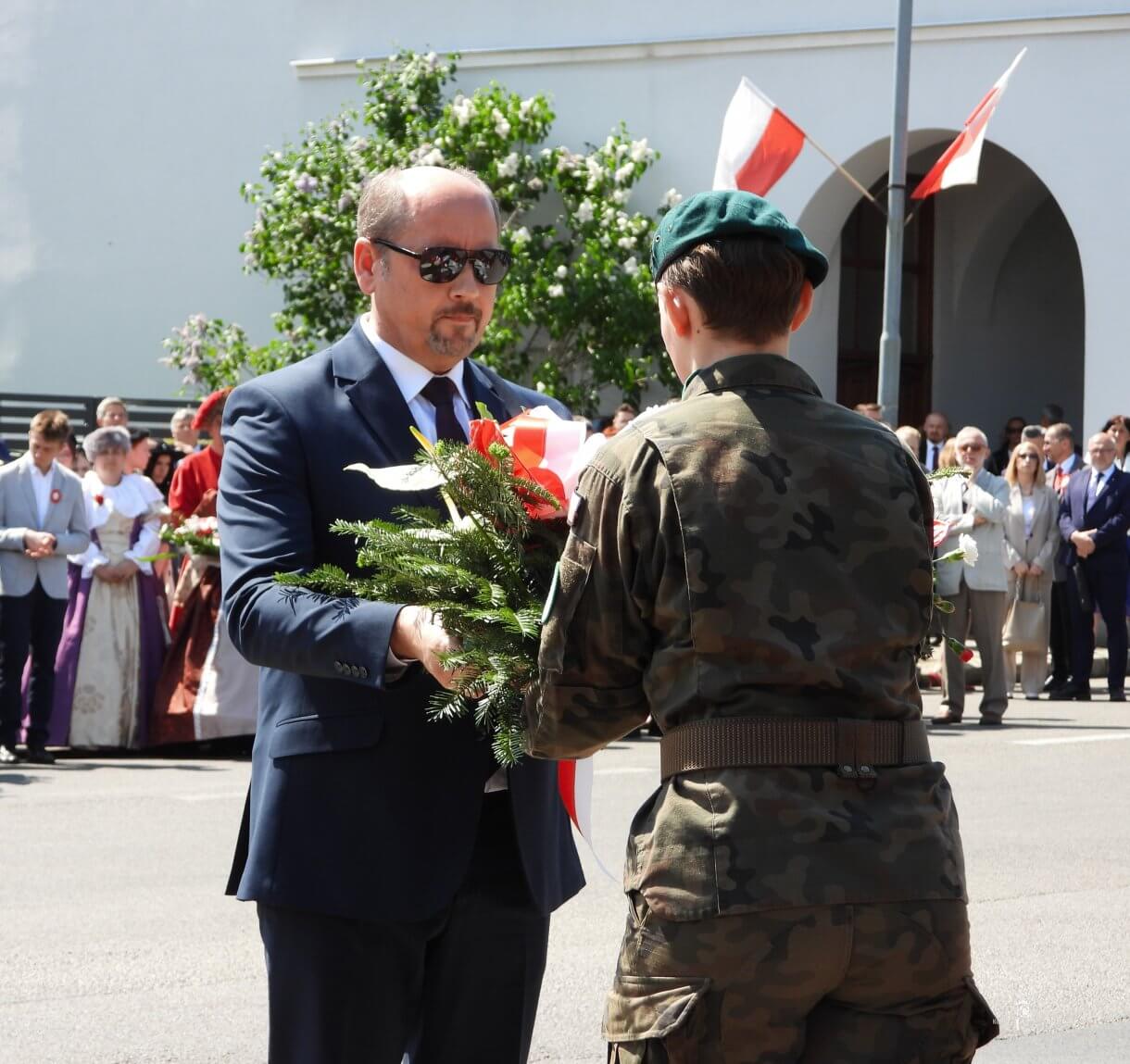 Święto Narodowe Trzeciego Maja - złożenie kwiatów przez delegacje