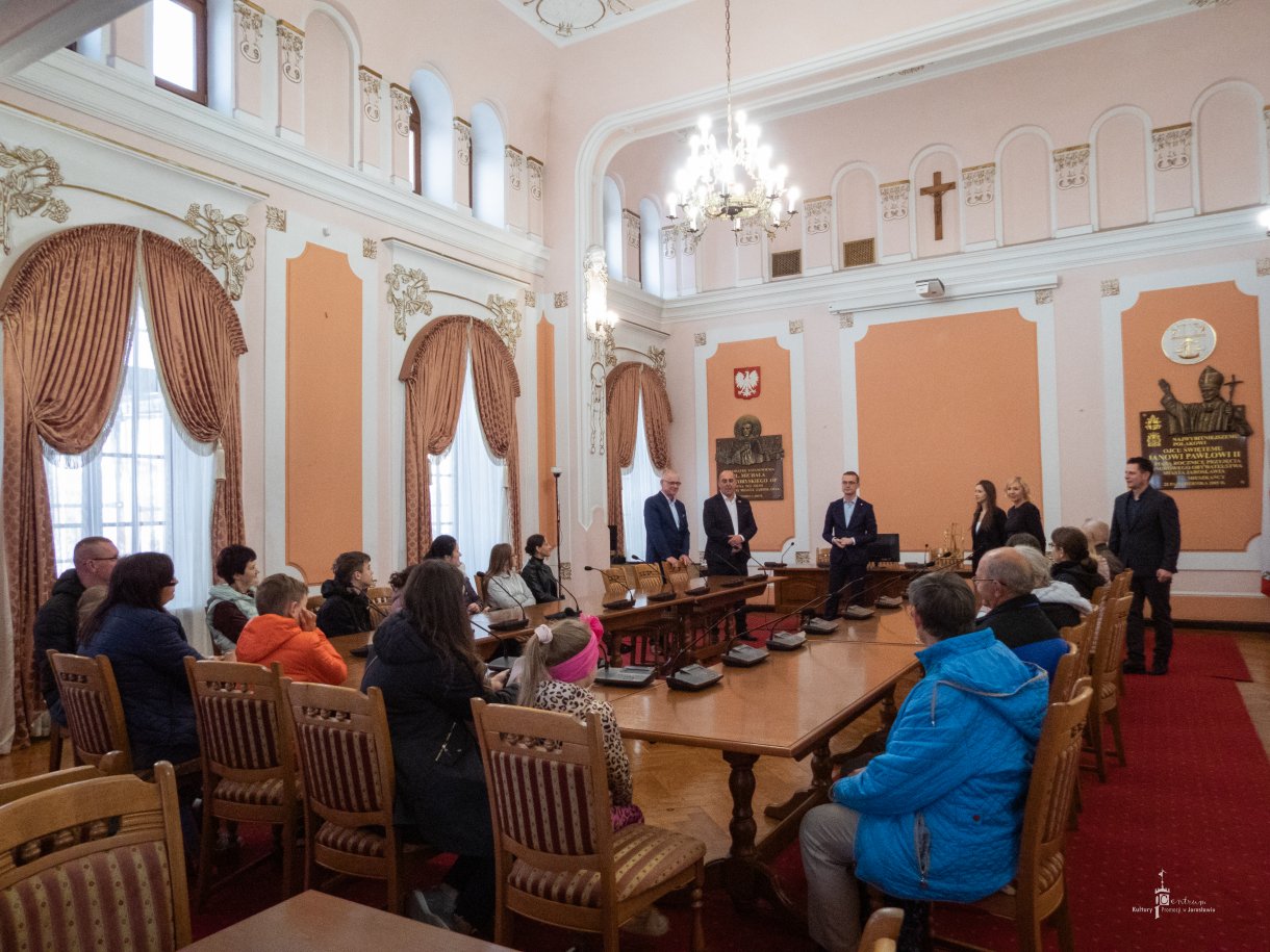 Noc Zwiedzania Rynku - zawiedzenie Sali Narad