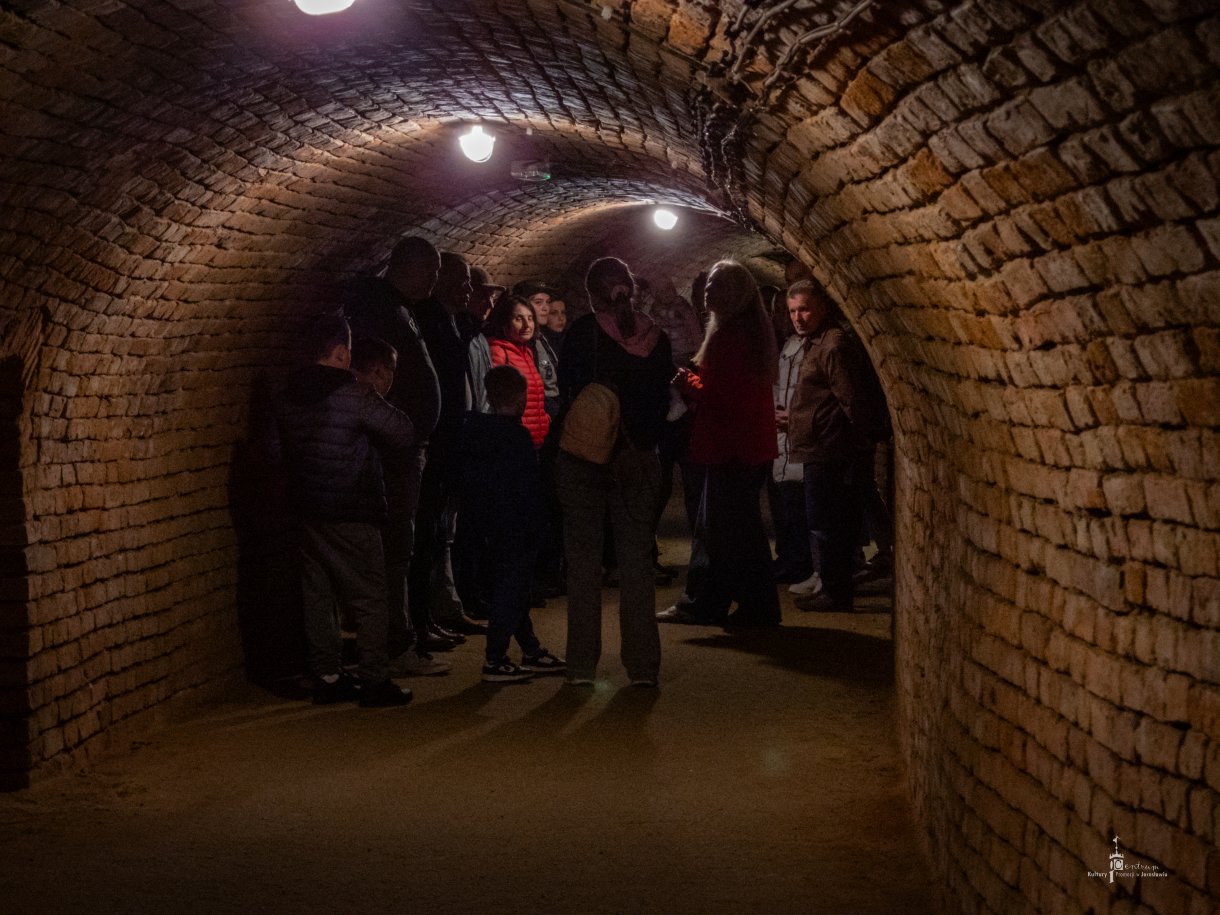 Noc Zwiedzania Rynku - zwiedzanie PTT w Jarosławiu