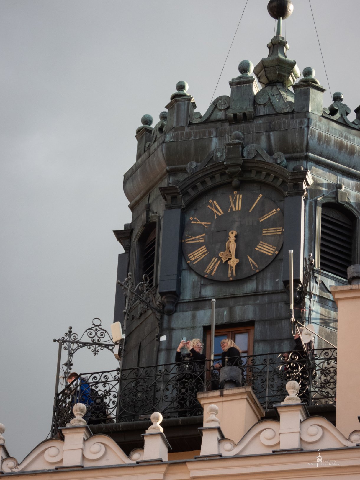 Noc Zwiedzania Rynku - zwiedzanie wieży zegarowej