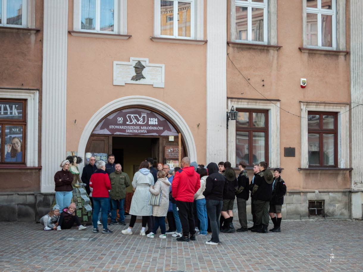Noc Zwiedzania Rynku - zwiedzanie Kamienicy Królowej Marysieńki