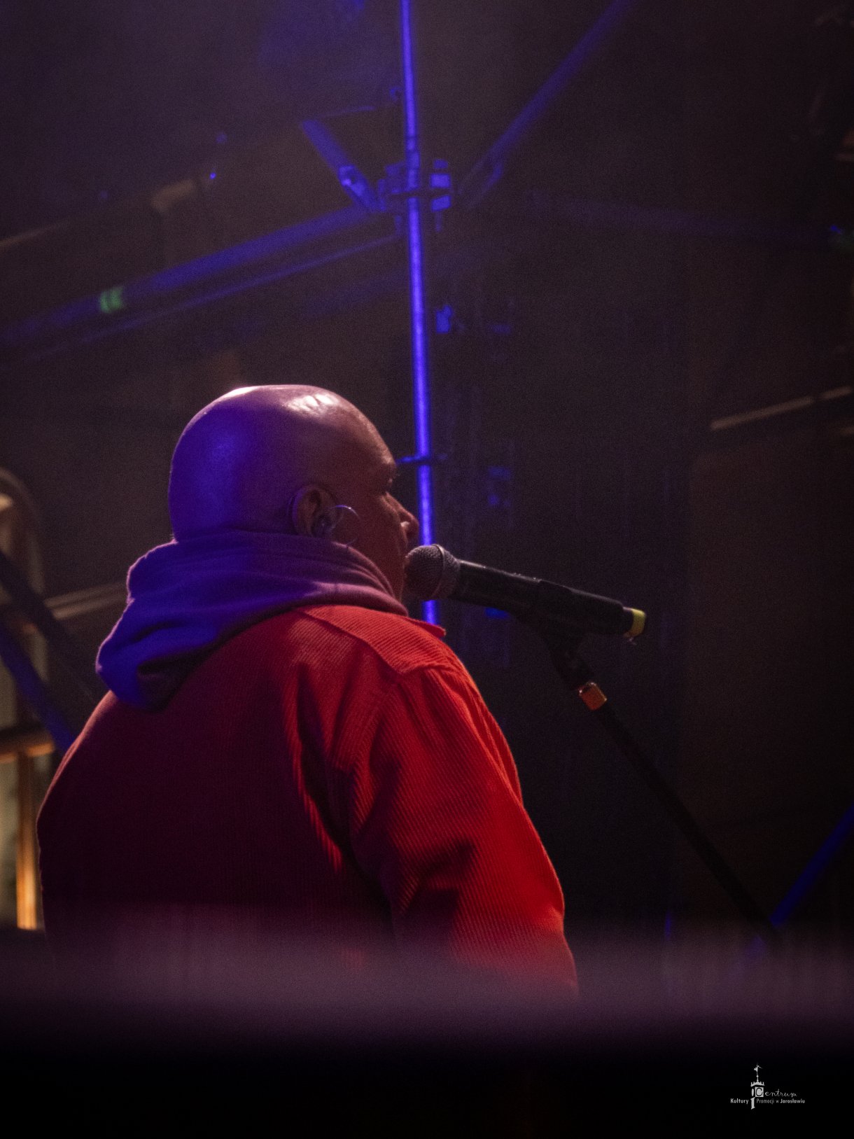 Koncert zespołu RSC podczas Nocy Zwiedzania Rynku - wokalista