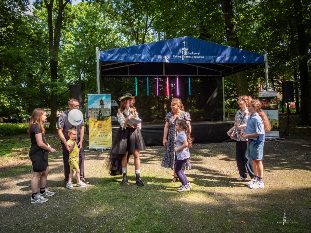 Dzień dziecka w parku miejskim - konkursy z nagrodami