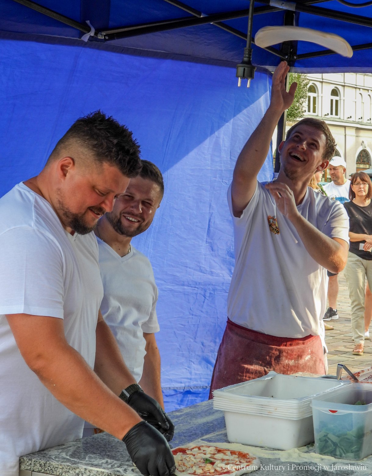 Festiwal Ciao Italia – przygotowywanie włoskiej pizzy