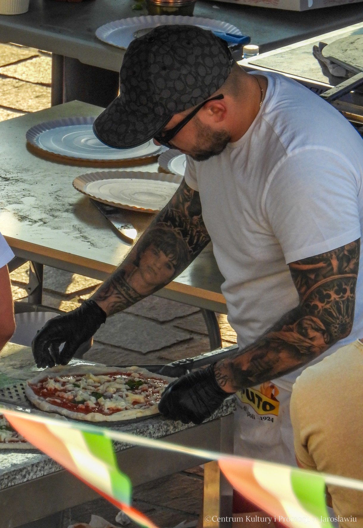 Festiwal Ciao Italia – przygotowywanie włoskiej pizzy