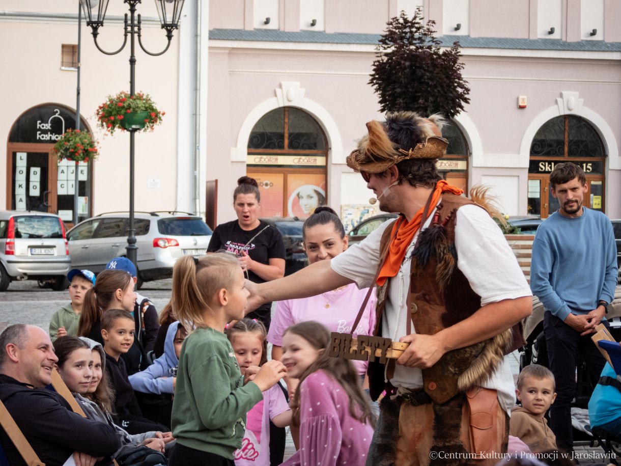Kulturalne Lato w Mieście – Letnie Dobranocki - przedstawienie dla dzieci w wykonaniu Teatru Bajaderka