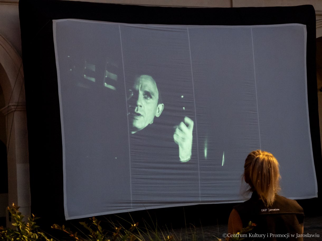 Kulturalne Lato w Mieście – Letnie Kino pod Gwiazdami - plenerowy seans filmowy