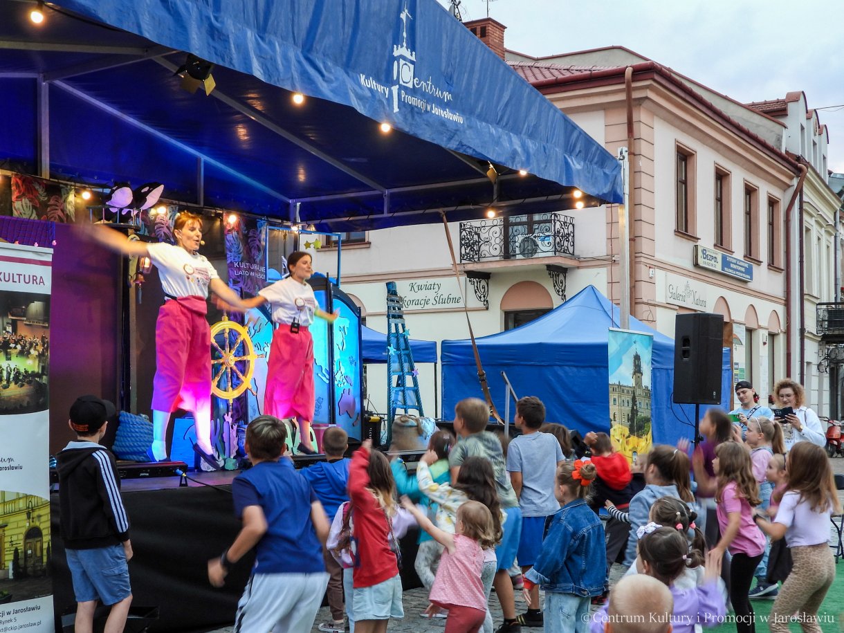Kulturalne Lato w Mieście – Letnie Dobranocki - przedstawienie dla dzieci w wykonaniu Teatru Bajaderka