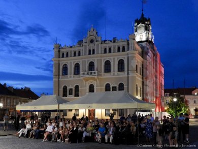Kulturalne Lato w Mieście 2025 – za nami moc wrażeń! Kulturalne Lato w Mieście – Letnie Muzykowanie - koncert fortepianowy "Żywoioły"