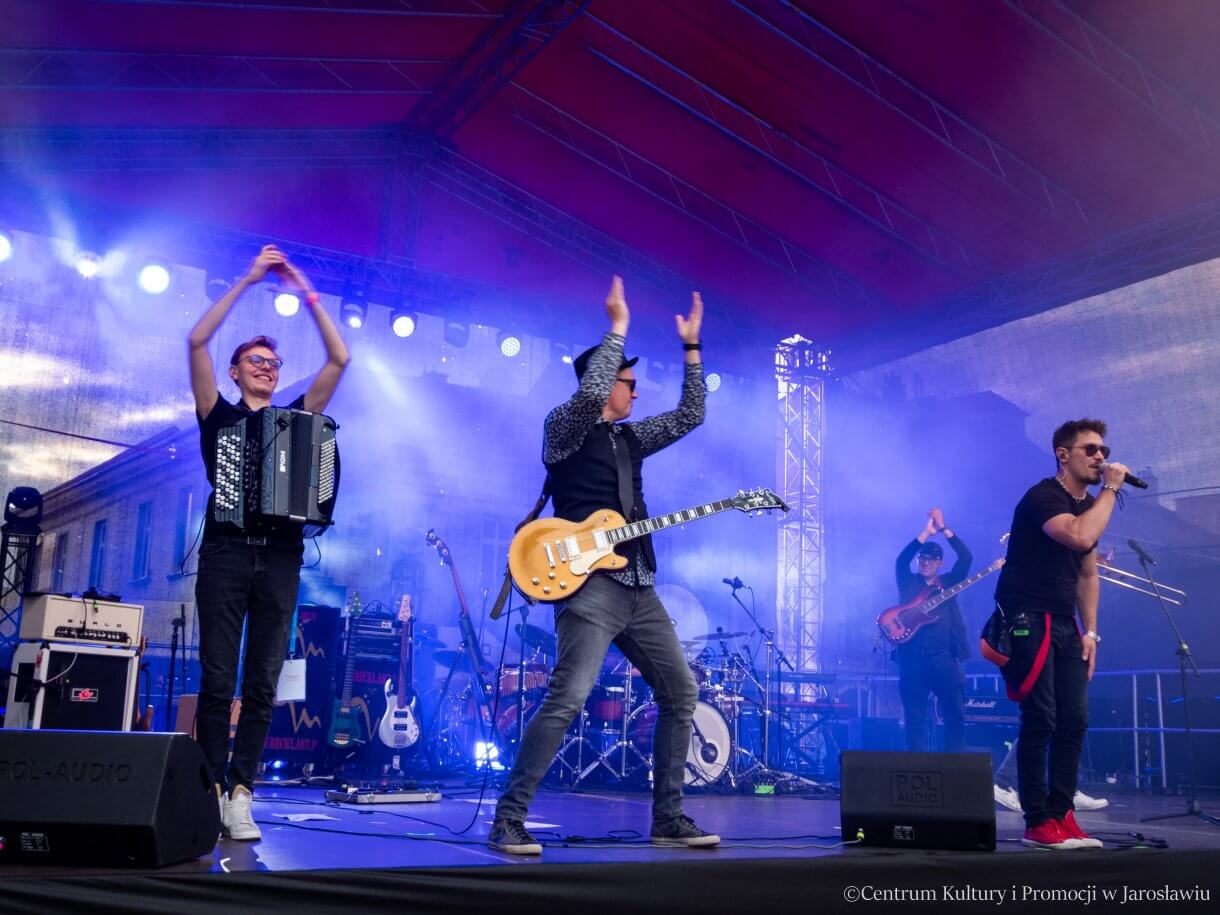 Dni Jarosławia – Mitra