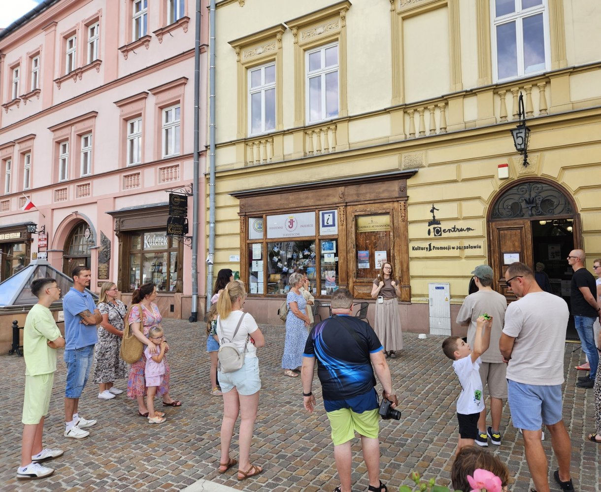 Kulturalne Lato w Mieście – Niedzielne spacerki po Jarosławiu z przewodnikiem