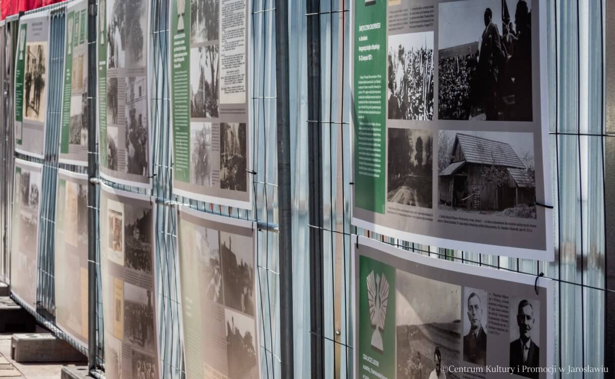 88. rocznica wielkiego strajku chłopskiego - wystawa plenerowa