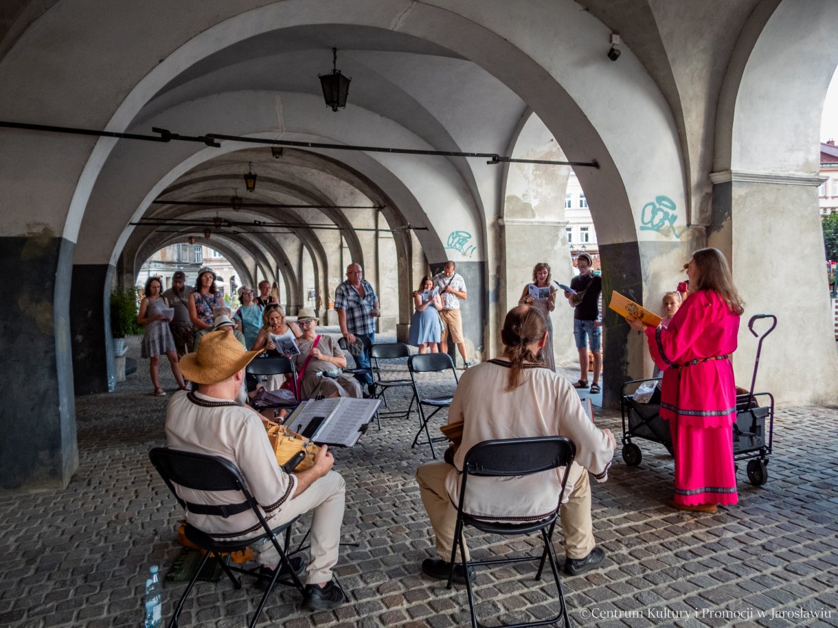Jarmark Jarosławski - warsztaty pieśni dziadowskich z VOX ANGELI