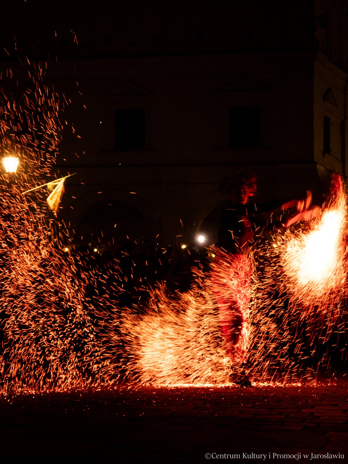 Jarmark Jarosławski - pokaz teatru ognia