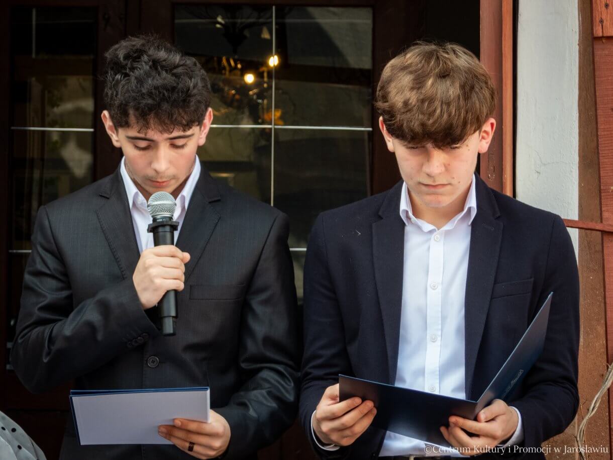 Narodowe Czytanie - uczestnicy - laureaci konkursu o J. Kochanowskim