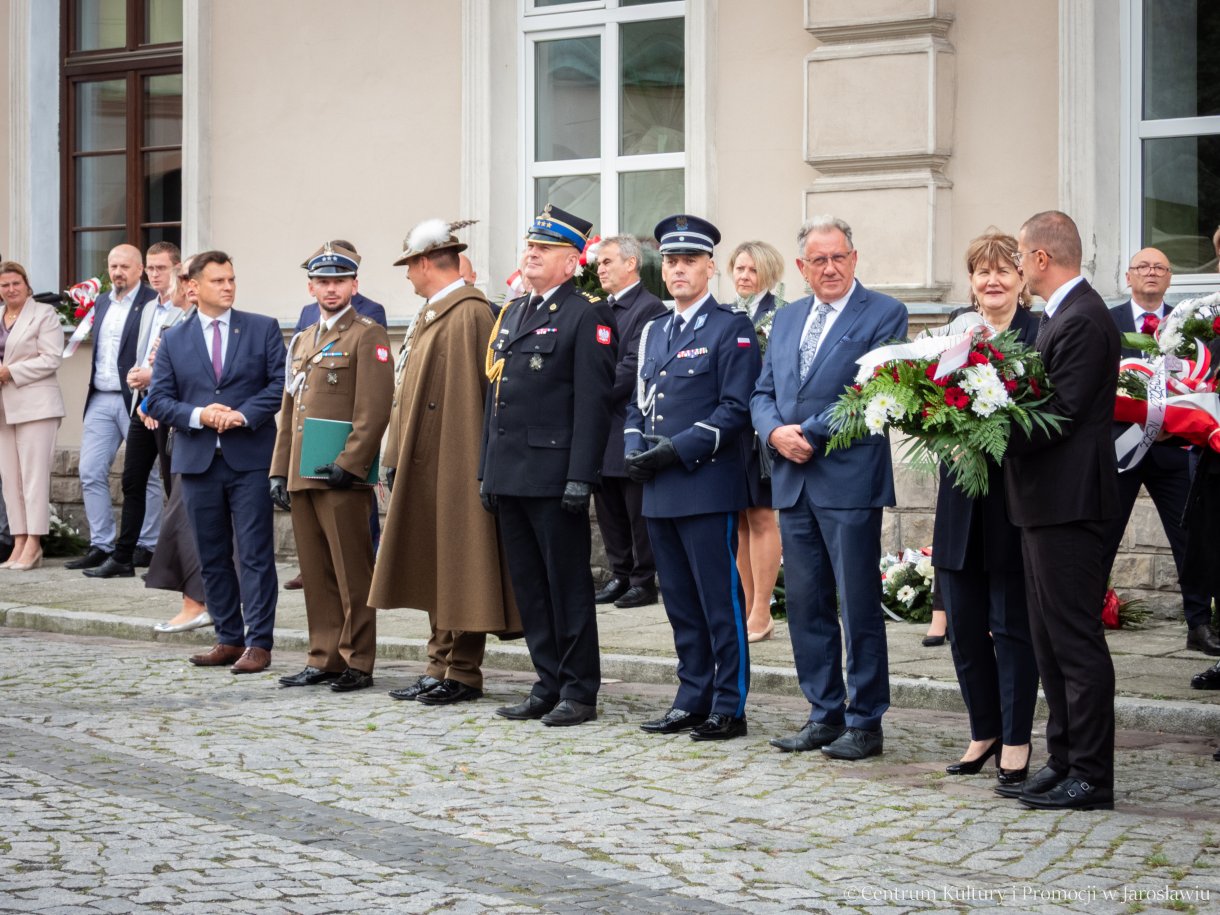 Obchody Dnia Sybiraka w Jarosławiu -uczestnicy