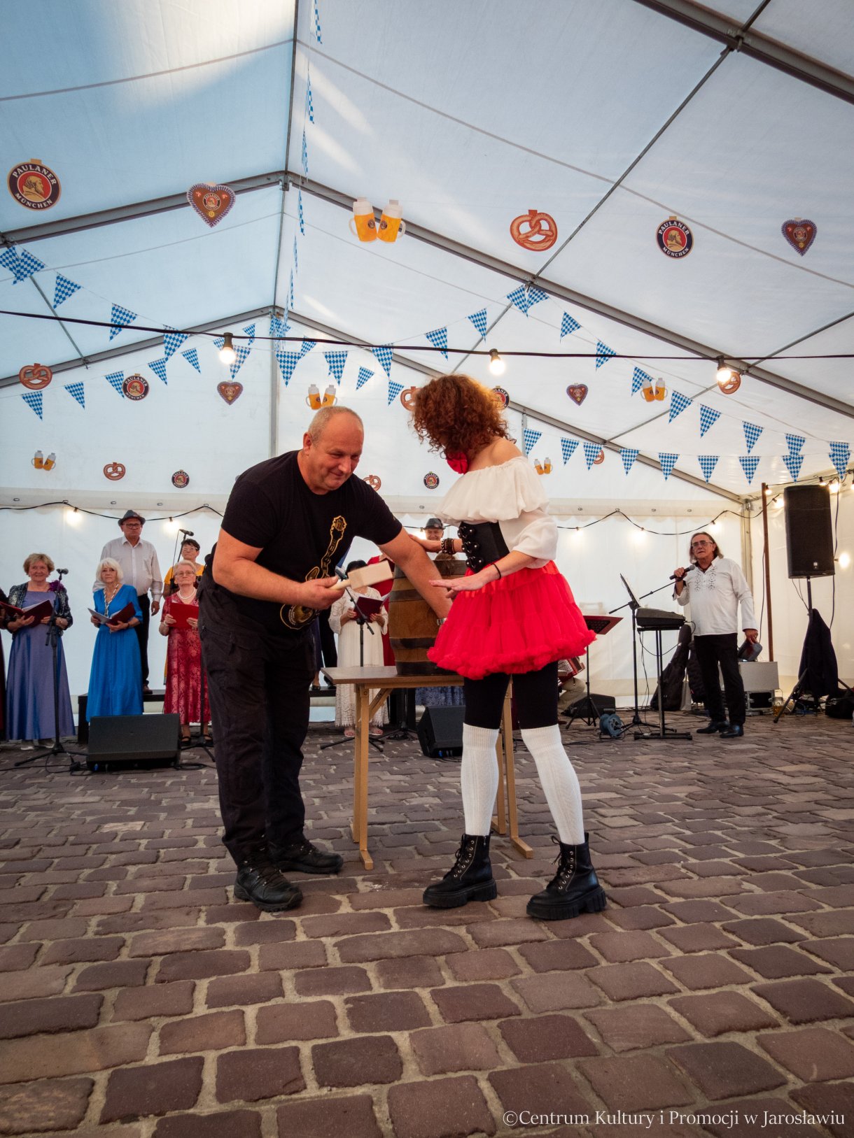 Oktoberfest Jarosław 2025 - oficjalne otwarcie dożynek piwnych