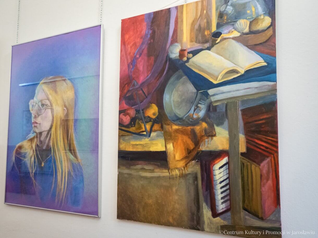 Wystawa prac Marioli Gaweł i Huberta Sawka w Galerii Debiutów - malarstwo i rysunek