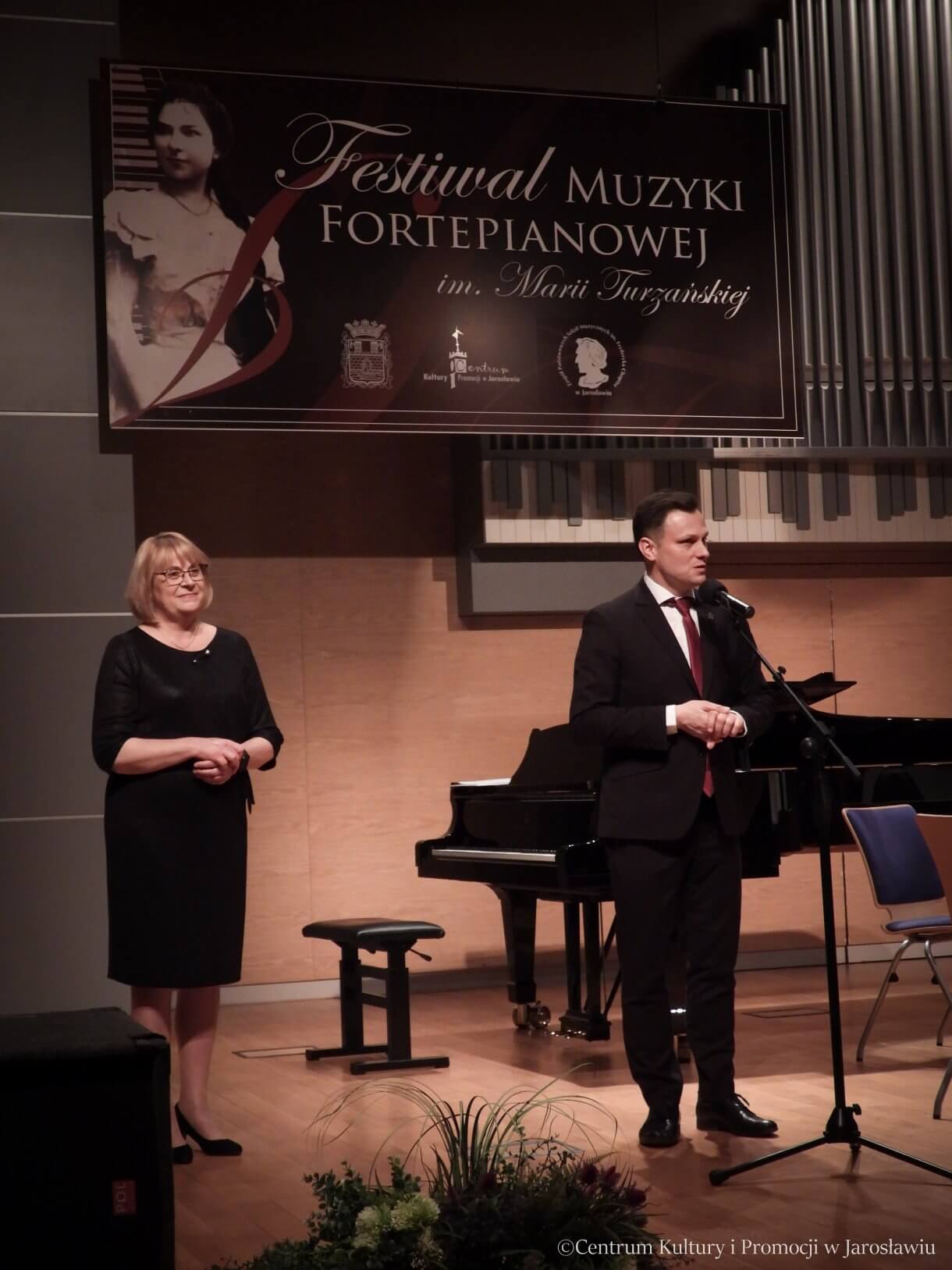 Festiwal Muzyki Fortepianowej im. Marii Tuzrańskiej - Burmistrz Miasta Jarosławia i Dyrektor ZPSM w Jarosławiu