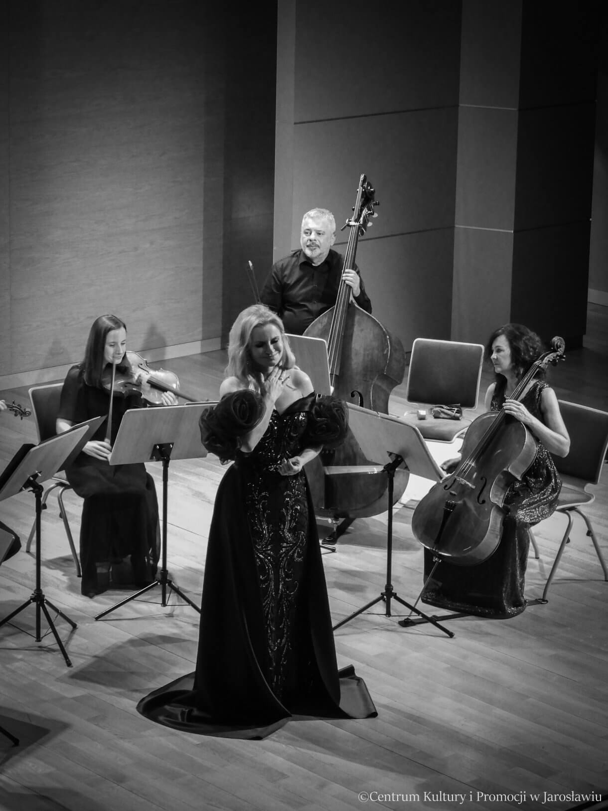 Festiwal Muzyki Fortepianowej im. Marii Tuzrańskiej - Edyta Piasecka, skrzypaczka i wiolonczeliści