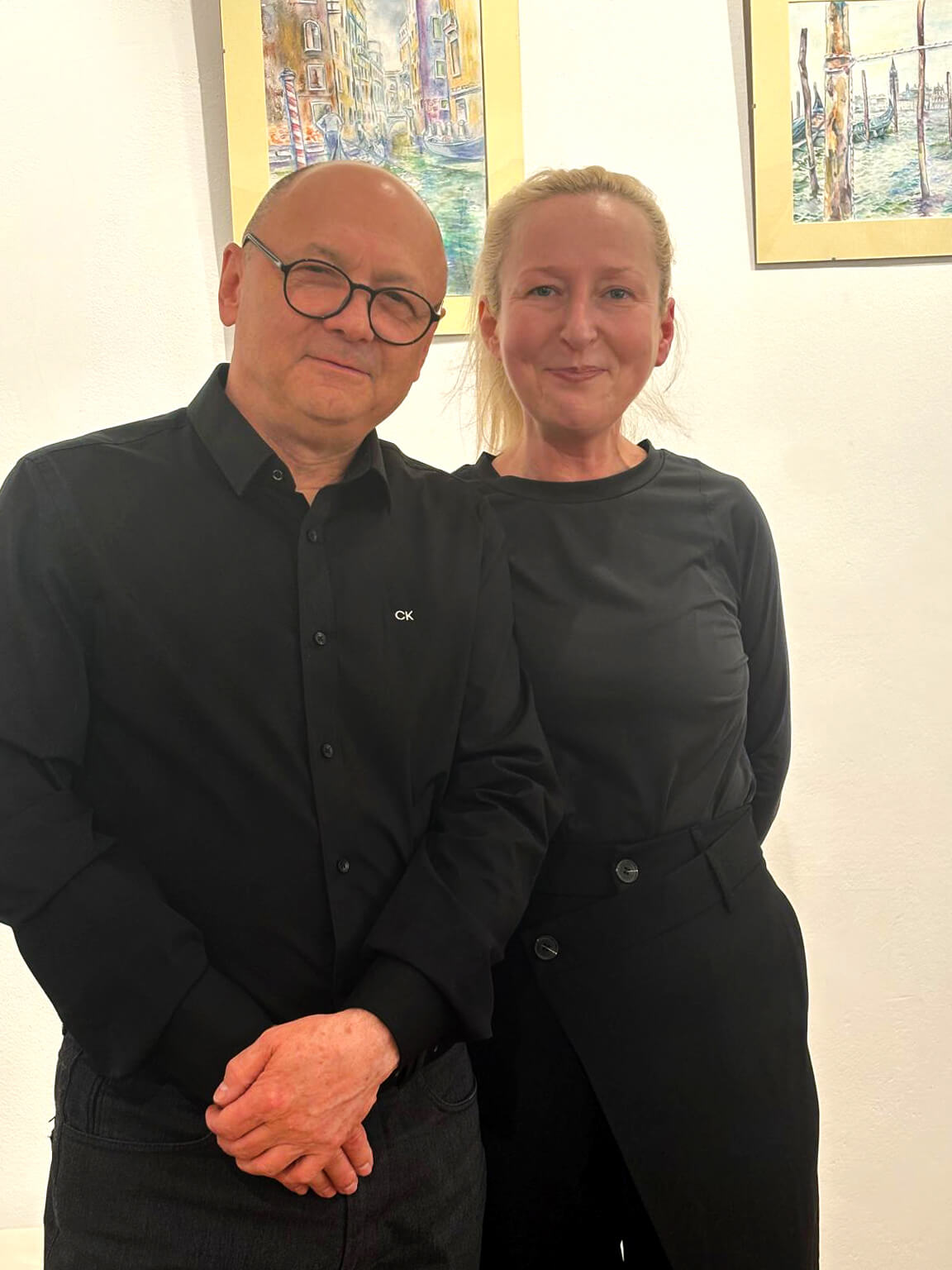 „Między jawą a snem” wystawa malarstwa Anny Skupińskiej - uczestnicy wernisażu