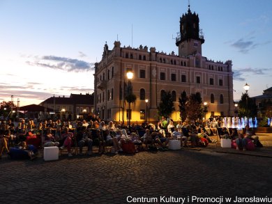 Kulturalne Lato w Mieście – Letnie Kino pod Gwiazdami - plenerowy seans filmowy