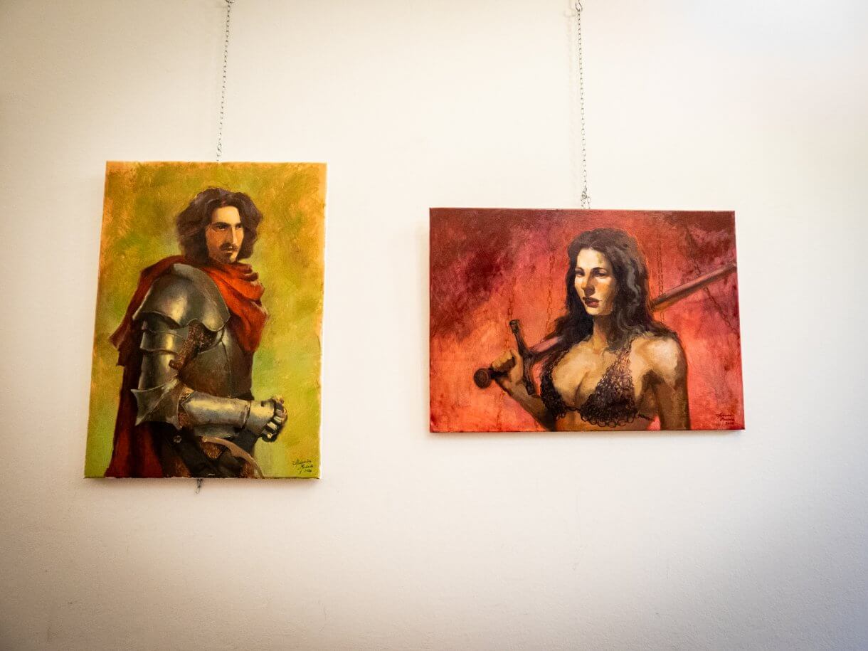 Centrum Kultury i Promocji w Jarosławiu zaprasza do Galerii Debiutów na wystawę Aleksandry Marciniak Wystawa prac uczennicy Państwowego Liceum Sztuk Plastycznych im. S. Wyspiańskiego w Jarosławiu. Czas trwania: 05.10 – 31.10.2026