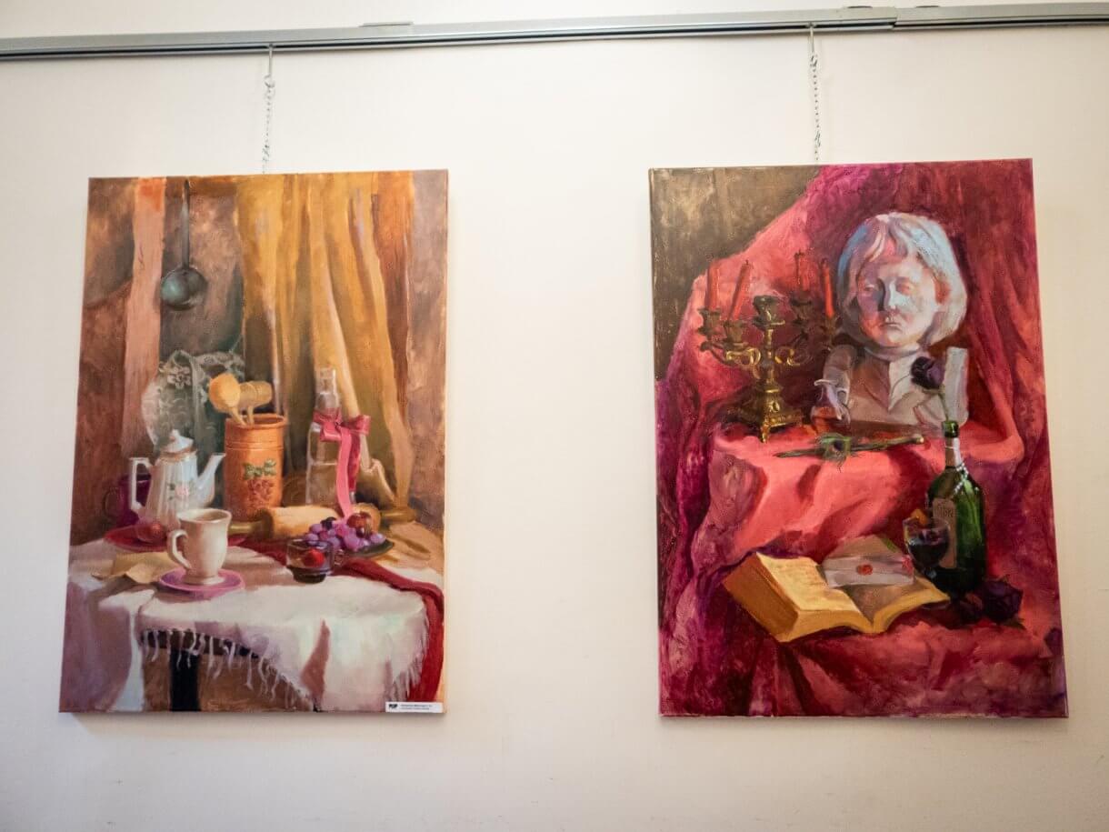 Centrum Kultury i Promocji w Jarosławiu zaprasza do Galerii Debiutów na wystawę Aleksandry Marciniak Wystawa prac uczennicy Państwowego Liceum Sztuk Plastycznych im. S. Wyspiańskiego w Jarosławiu. Czas trwania: 05.10 – 31.10.2026